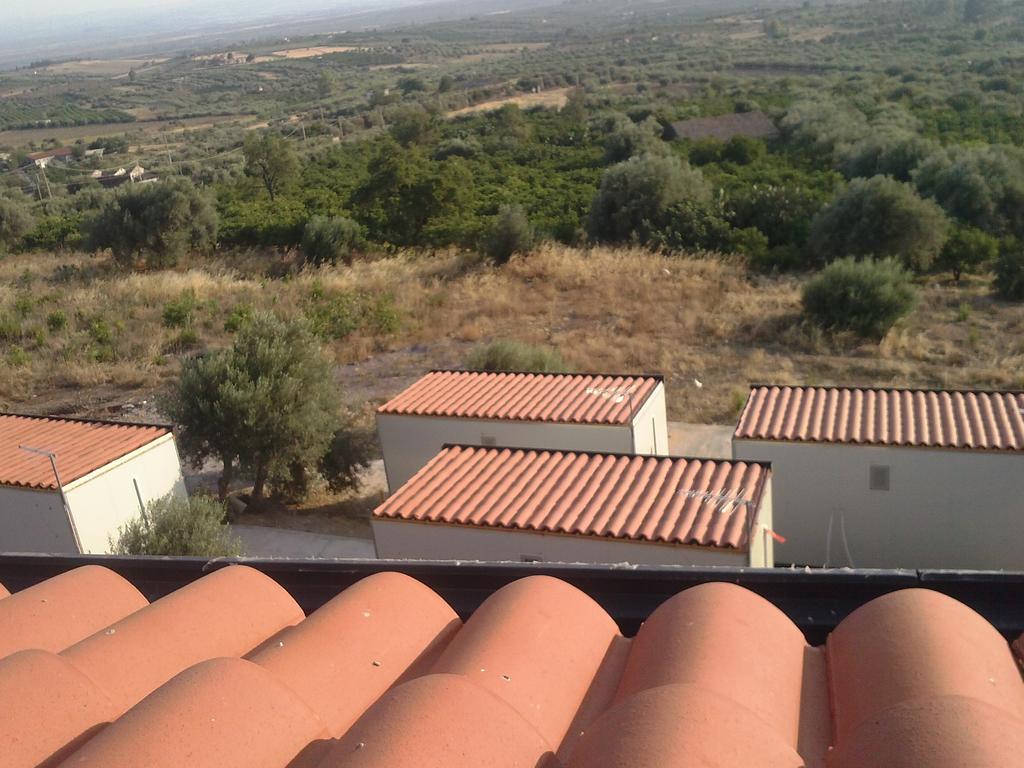 Sivillage Motta Sant' Anastasia Exterior photo